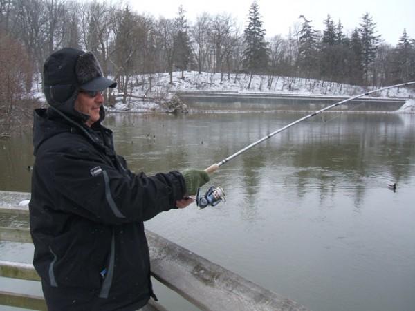 Anglers hooked on urban fishing