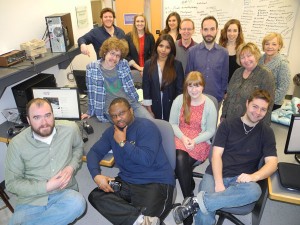 The 2013 print class gathers for one last time in the newsroom.